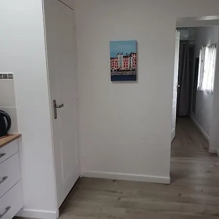 Dans Maison Independante